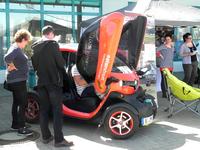 Bild vergrößern: Neueste Modelle von E-Autos, E-Bikes, E-Motorrädern präsentierten sich im Innen- und Außenbereich am Plauen Park.
