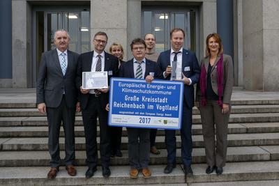 Bild vergr&ouml;&szlig;ern: Auszeichnung Jahrestagung �Kommunaler Energie-Dialog Sachsen�